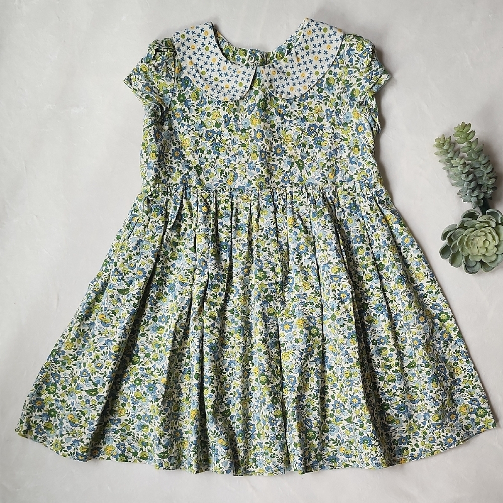 Fleur + Dot Vintage Style Floral Dress with Peter Pan Collar